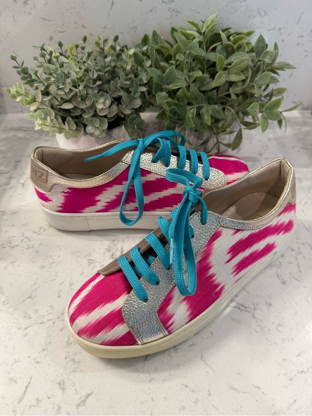 Baldiz Sole Mate Sneakers Ikat Pattern Silk Upper Size 38